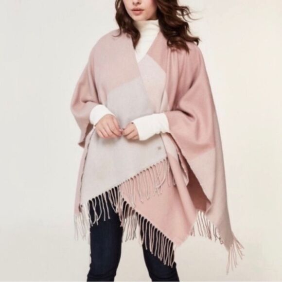 Soia & Kyo Mirel Woven Scarfigan Pink Beige Colorblock Fringe One Size Cozy Warm - Picture 13 of 13